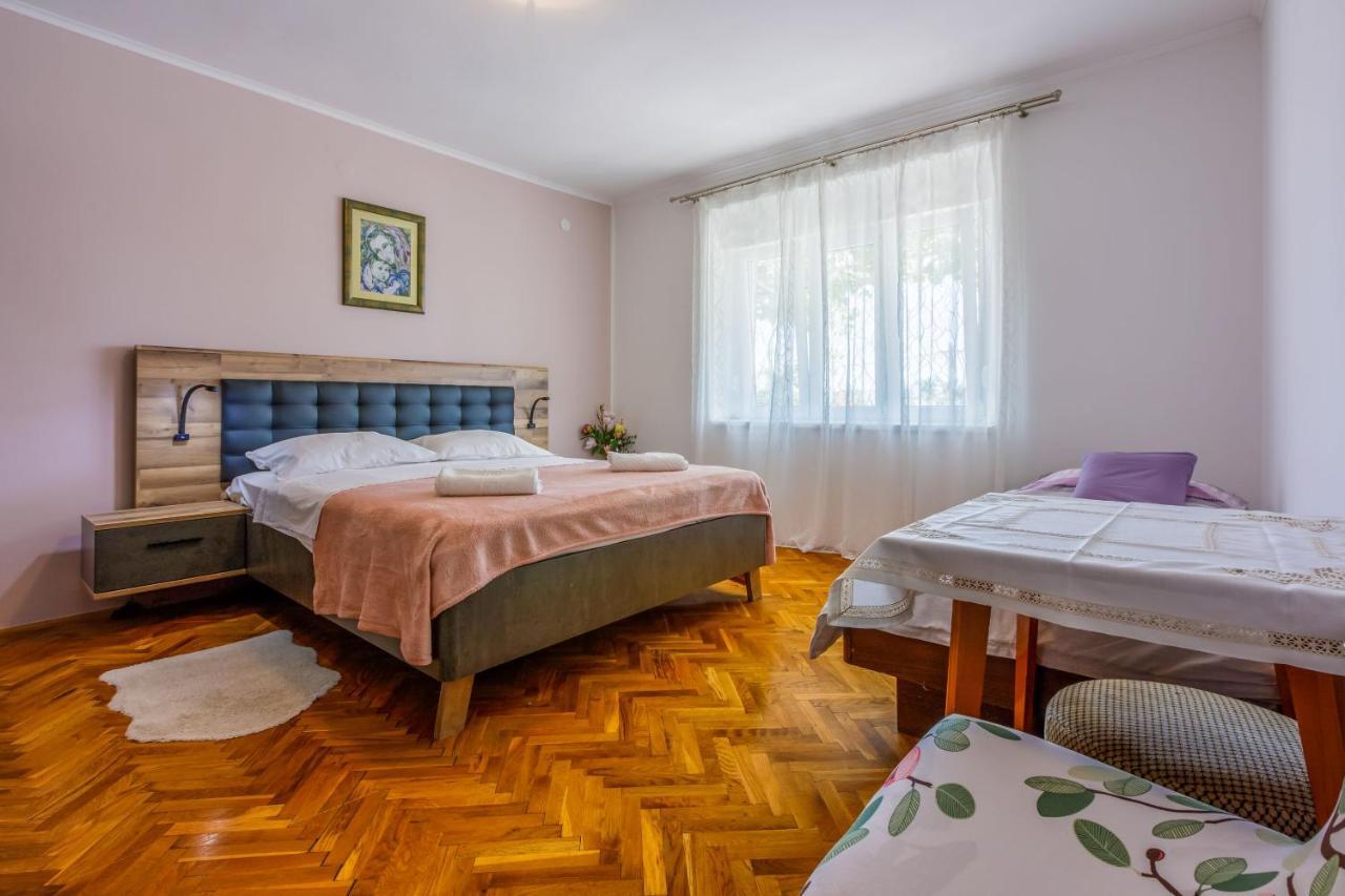 Apartment Leo Nona Novi Vinodolski Exterior foto